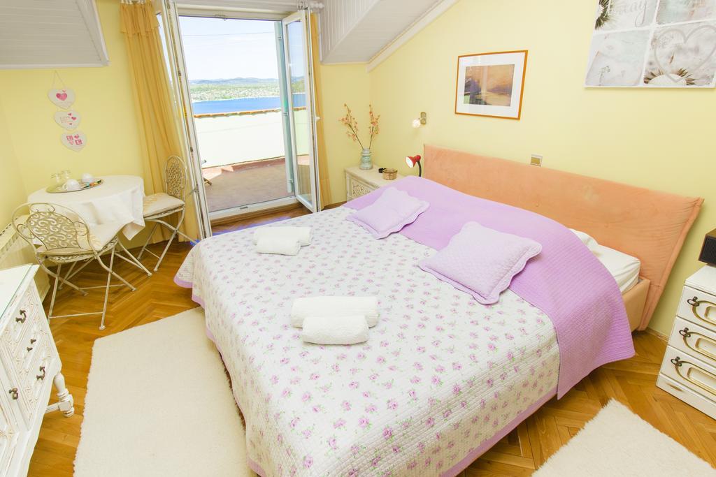 Moonshine Apartment With Magnificent View Šibenik Eksteriør bilde