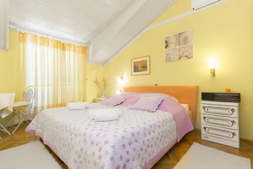Moonshine Apartment With Magnificent View Šibenik Eksteriør bilde
